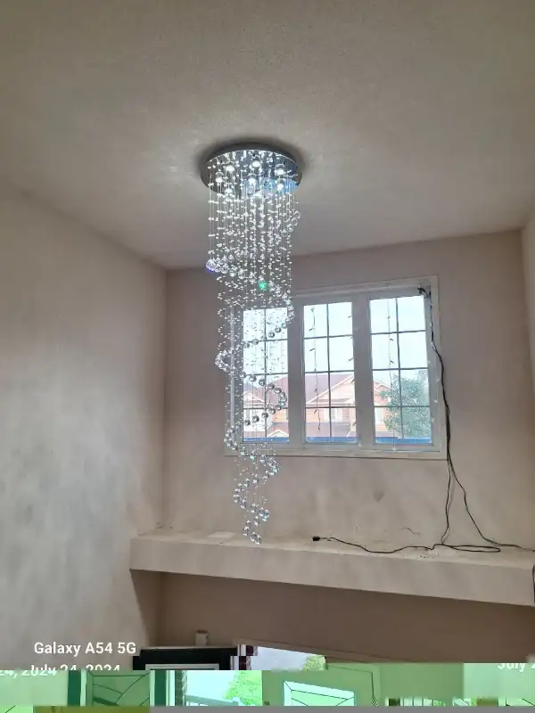 Gorgeous Crystal Chandeliers Available in Indoor Lighting & Fans in Markham / York Region - Image 3