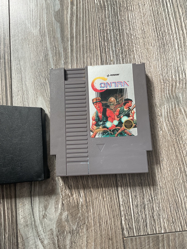 Contra NES jeu Nintendo, 1988 dans Consoles classiques  à Trois-Rivières