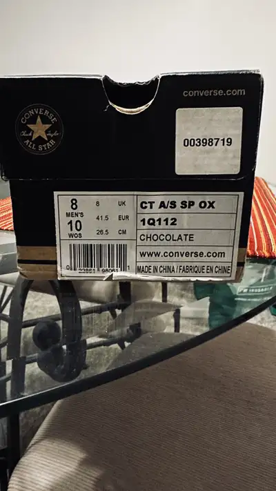 Converse Chuck Taylor all stars. men’s UK-8. US- 8.5-9 UNISEX., View more