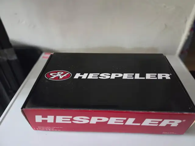 Hockey skates Youth size 13 in Skates & Blades in Markham / York Region - Image 7