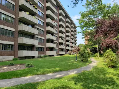 TOUT INCLUS! Grand condo 3 et 1/2 830p.ca, MEUBLÉ à louer, 1699$