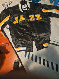 Utah jazz starter brand size large jacket brand new tag on