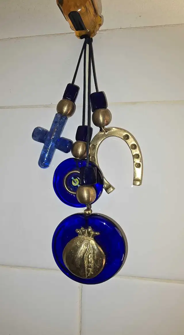 Wall Decor/ Wind Chime made with vintage Brass and glass  in Home Décor & Accents in City of Toronto - Image 3