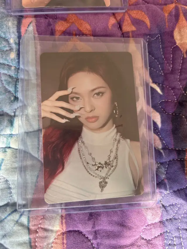 Trading Photocards543881151959552003