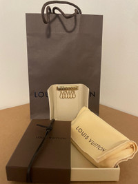 LV 6 keys holder