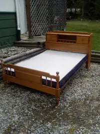 Solid Maple Twin Bedframe
