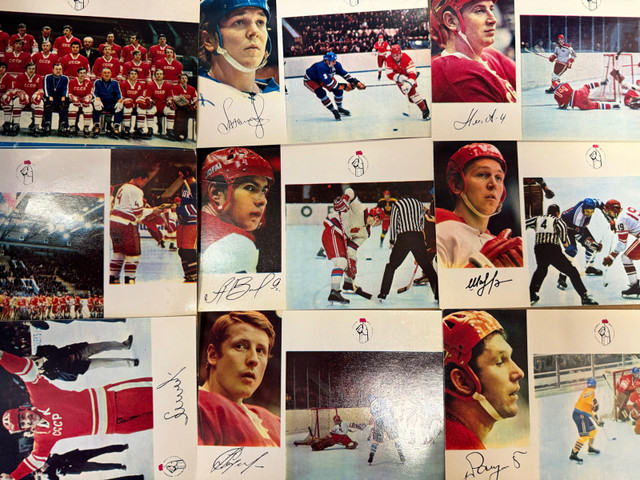 Ice hockey players 1973 CCCP cards (25 cards of 25) dans Art et objets de collection  à Ville de Montréal - Image 2