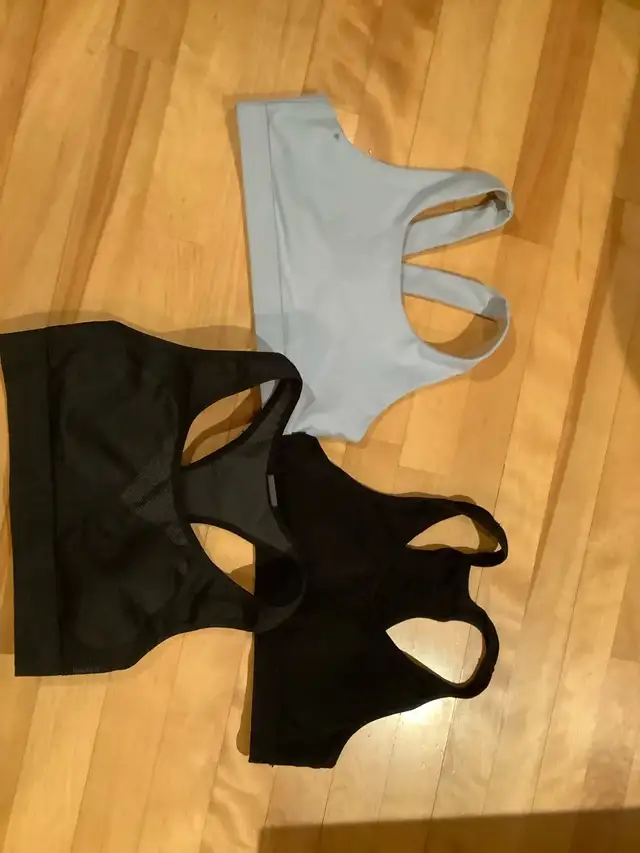 vêtements fille in Kids & Youth in City of Montréal - Image 6