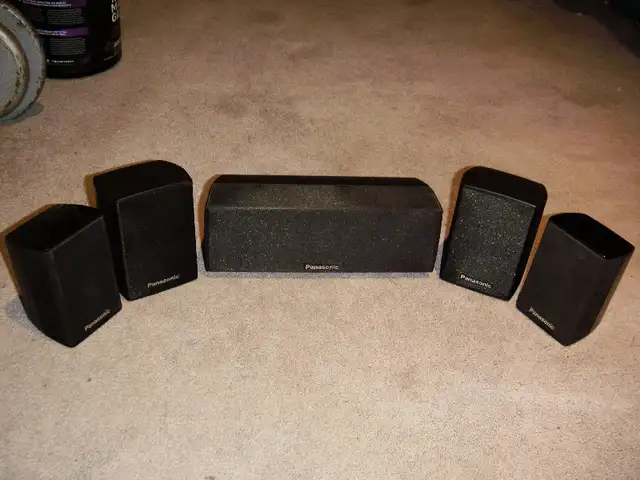 SURROUND SOUND SPEAKERS, $50.628543910672671217