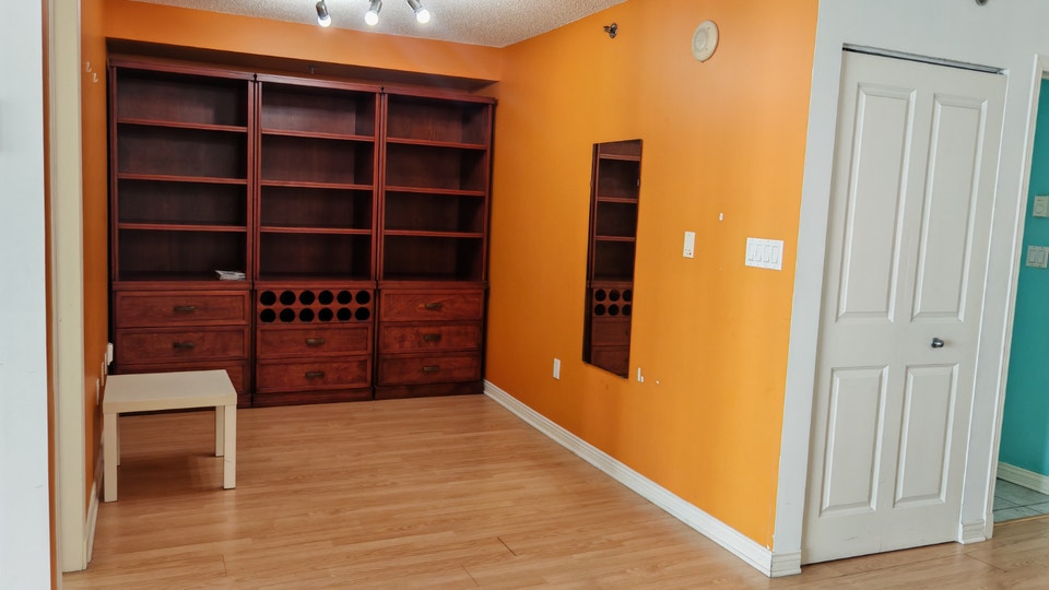 Downtown(Jardin Windsor) One Bedroom+Den condo furnished 5