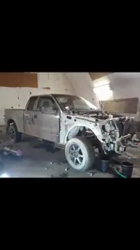 Parting out 2004 F150 4x4 5.4 Triton
