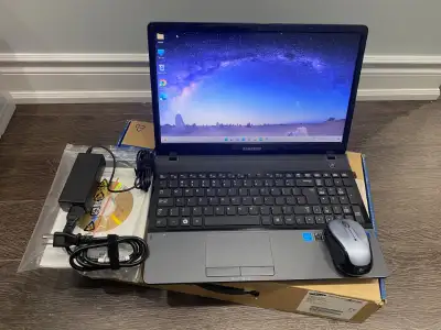 Samsung 300E5A Notebook I5-2430M, 8GB Windows 11, View more