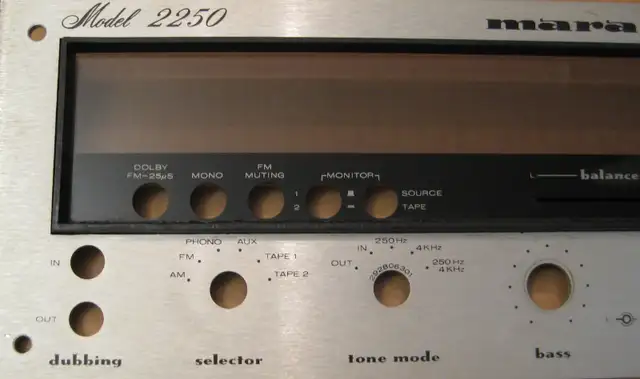 Marantz 2250 Receiver Silver Faceplate in Stereo Systems & Home Theatre in Mississauga / Peel Region - Image 2