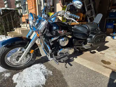2005 Kawasaki Vulcan 1500cc 81795km Great bike, running well when put away for the winter last Novem...