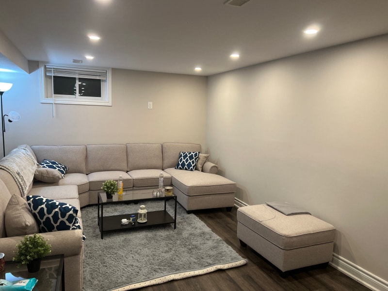 COUCH, NEED GONE ASAP Couches & Futons St. Catharines Kijiji