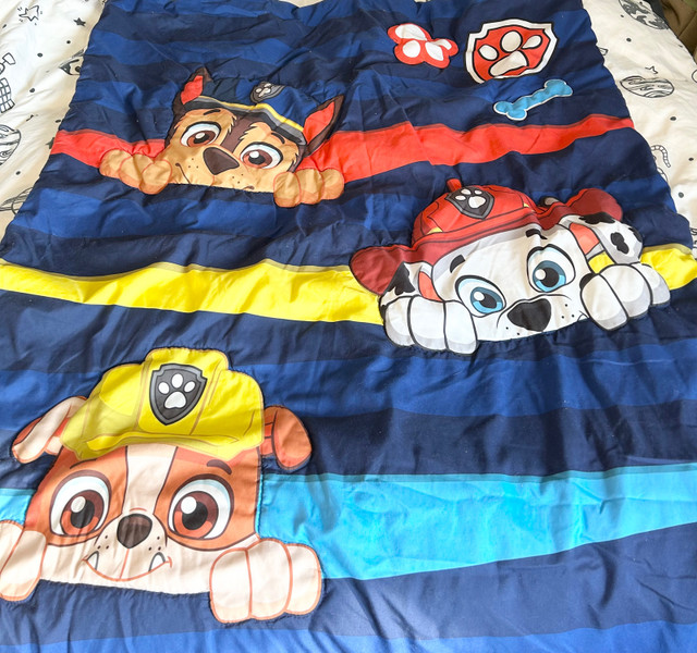 Paw Patrol Comforter 3-Piece Toddler Bedding Set - NO BED in Other in Calgary - Image 3