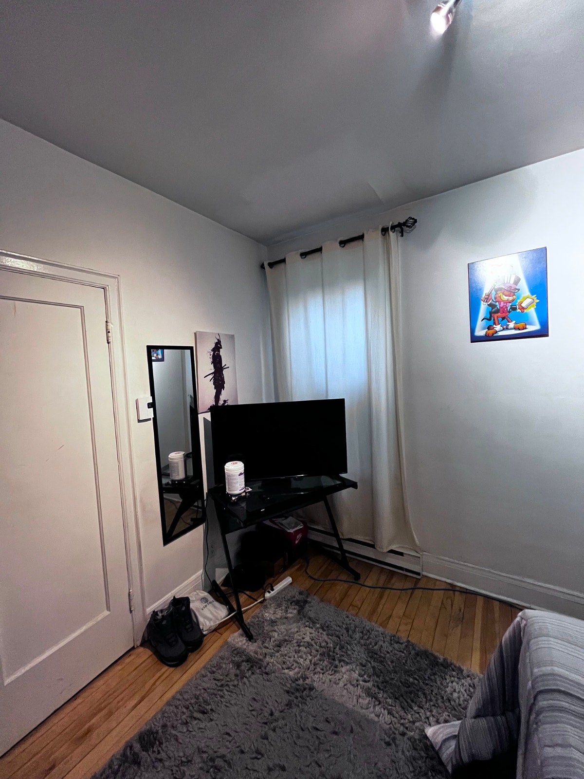 A cheap and private room for rent in Cote des Neige NDG — photo 2