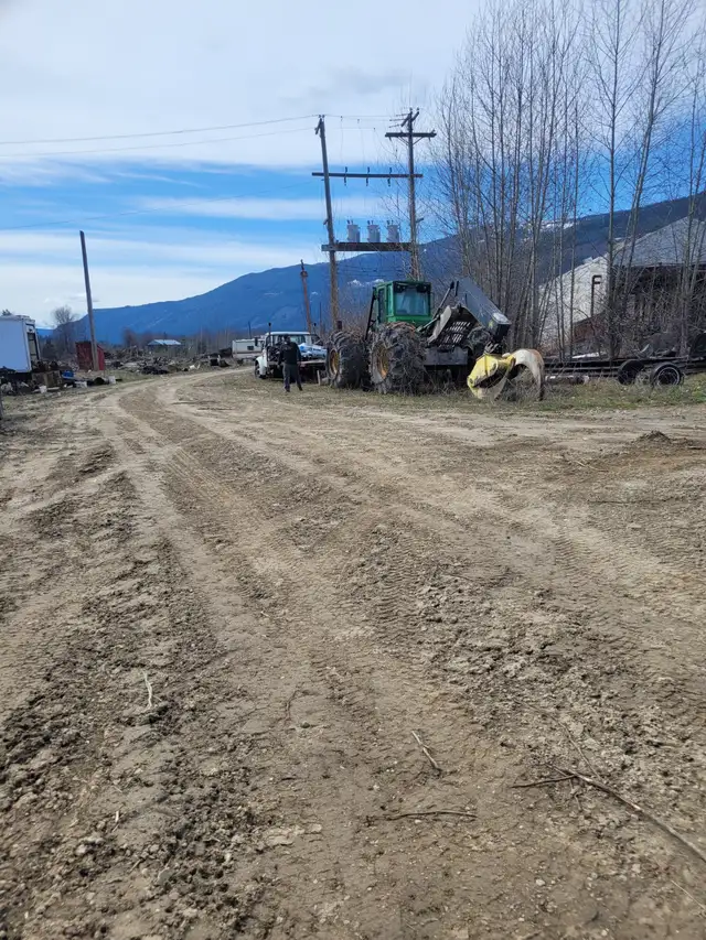 2010 John Deere 848H Skidder in Other in Revelstoke - Image 3