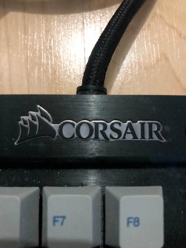 CORSAIR GAMING KEYBOARD in Mice, Keyboards & Webcams in Edmonton - Image 2