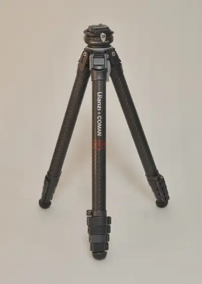 Selling my ulanzi&coman zero/y carbon fibre travel tripod. Great condition. Reason for selling: didn...