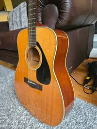 Yamaha FG335II Martin clone guitar