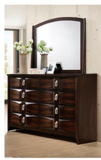 Roxy 8 Drawer Dresser with Mirror Kitchener / Waterloo Kitchener Area Preview