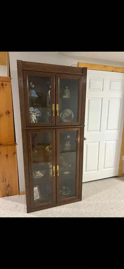 CURIO CABINET/HUTCH/DISPLAY CABINET , View more