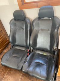 Nissan 350z seats 