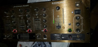 American Audio Q-2422 Pro 3-Channel DJ Mixer-USED