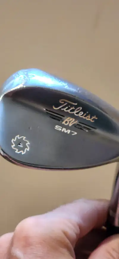 Titelist sm7,  54 degree wedge, golf pride grip, View more