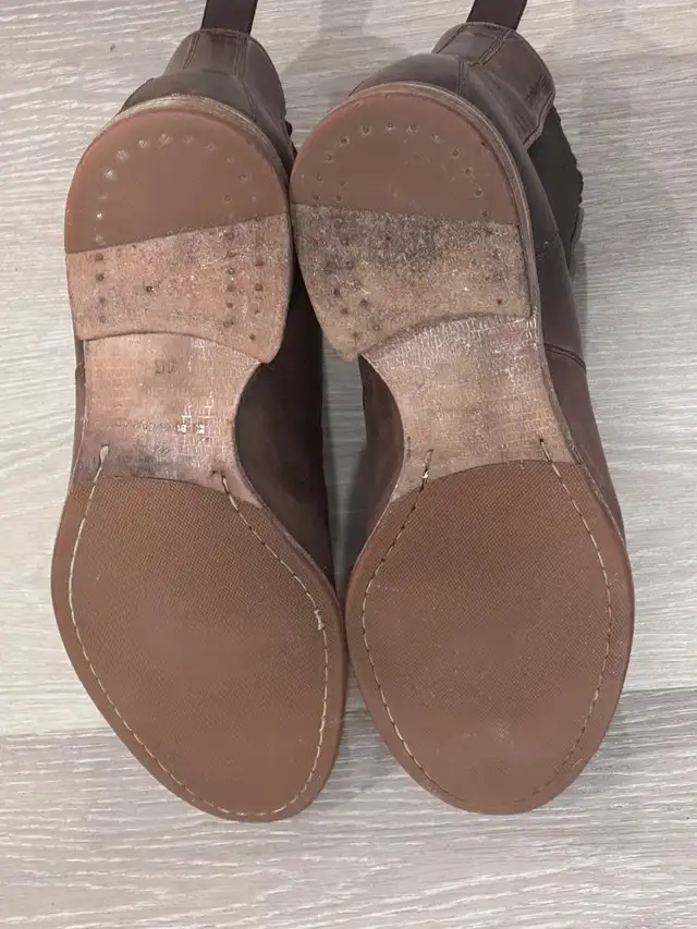 HUGO BOSS ORANGE Distressd Mens size 45 11.5/12 Chelsea Boots in Men's Shoes in Markham / York Region - Image 3