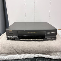 JVC HR-J620U 4 Head Hi-Fi VCR/VHS Recorder with Remote working