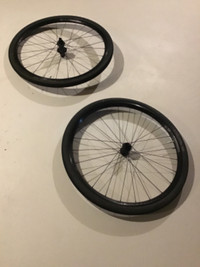 Bontrager Paradigm Comp Disc wheelset