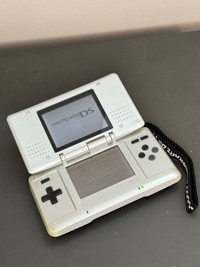 Silver Nintendo Ds 