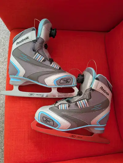 Reebok Boa Girls Figure Skates Size 8, View more