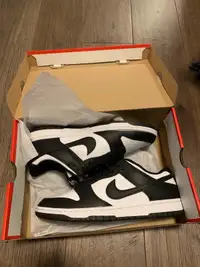 Panda Dunks Size 10