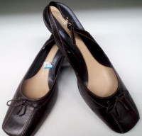 ****Size 9.5 Leather Sling Backs by Nine West – NEW ****