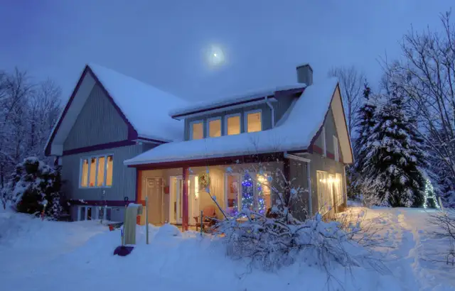 Cottage for Christmas – 30 Minutes from Ottawа in Long Term Rentals in Gatineau - Image 2
