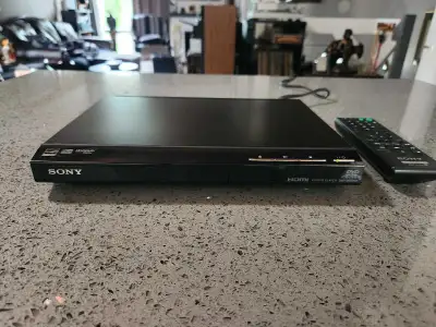 Works great. It plays regular dvds or cds. Small unit. Measurements are 10.5 x 8 in.