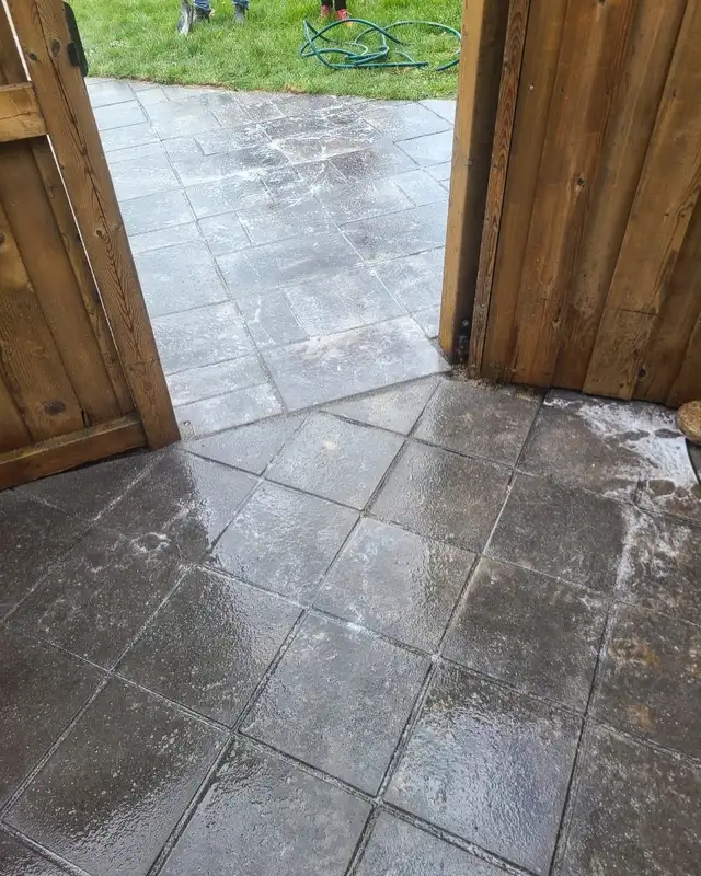 Interlock & Stone446068597740677125