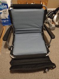 REDUCED   New  Quest Stadium  Chair