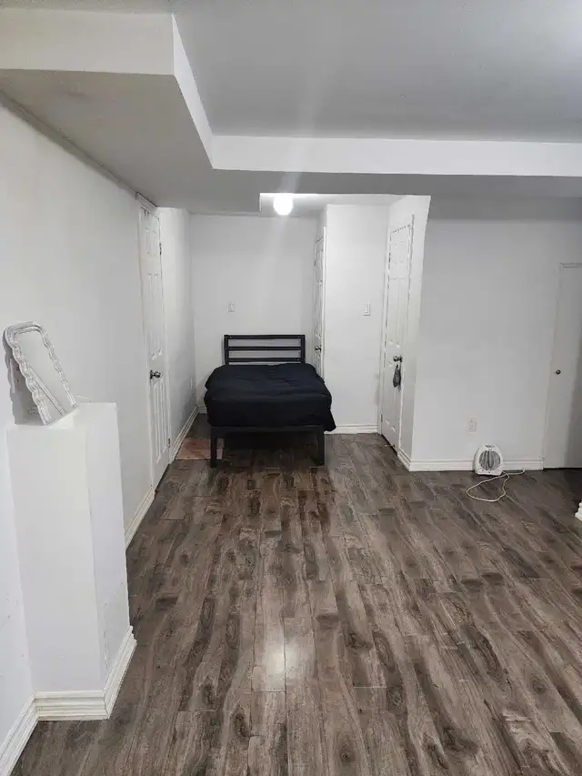 Private Studio Basement For Rent Mississauga