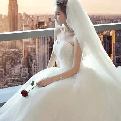 Korean white breast-cramplate simple and ground wedding dress female bridal dress *Give away veils,...