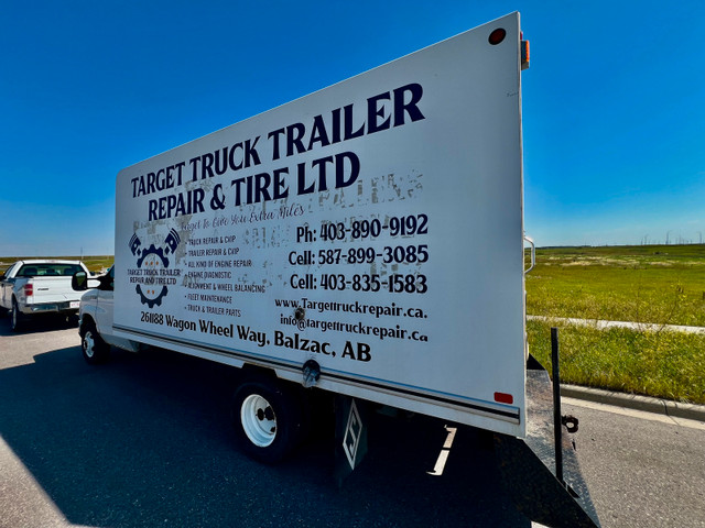 2012 Ford E-450 Service/Utility Cube Van in Cars & Trucks in Calgary