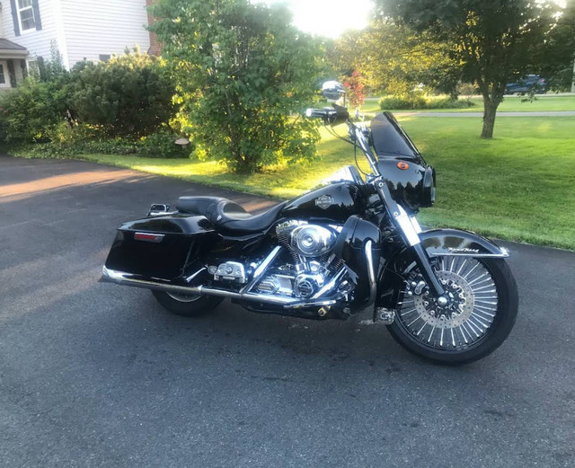 2006 RoadKing Classic  in Touring in Moncton