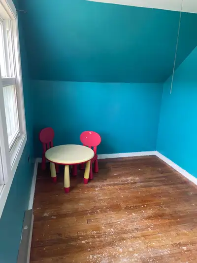 Room for Rent 480 July 1st to July 30th