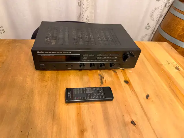 Denon DRA-435R receiver
