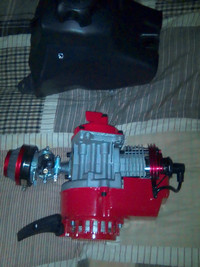 BRAND NEW 50cc 2 STROKE MOTOR AND FUEL TANK