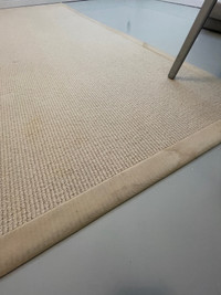 Free. 100% wool rug 8’ x 8’  cream colour 