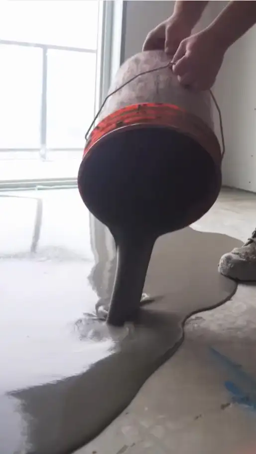 Self-Leveling/ Concrete Grinding in Construction & Trades in Hamilton - Image 9